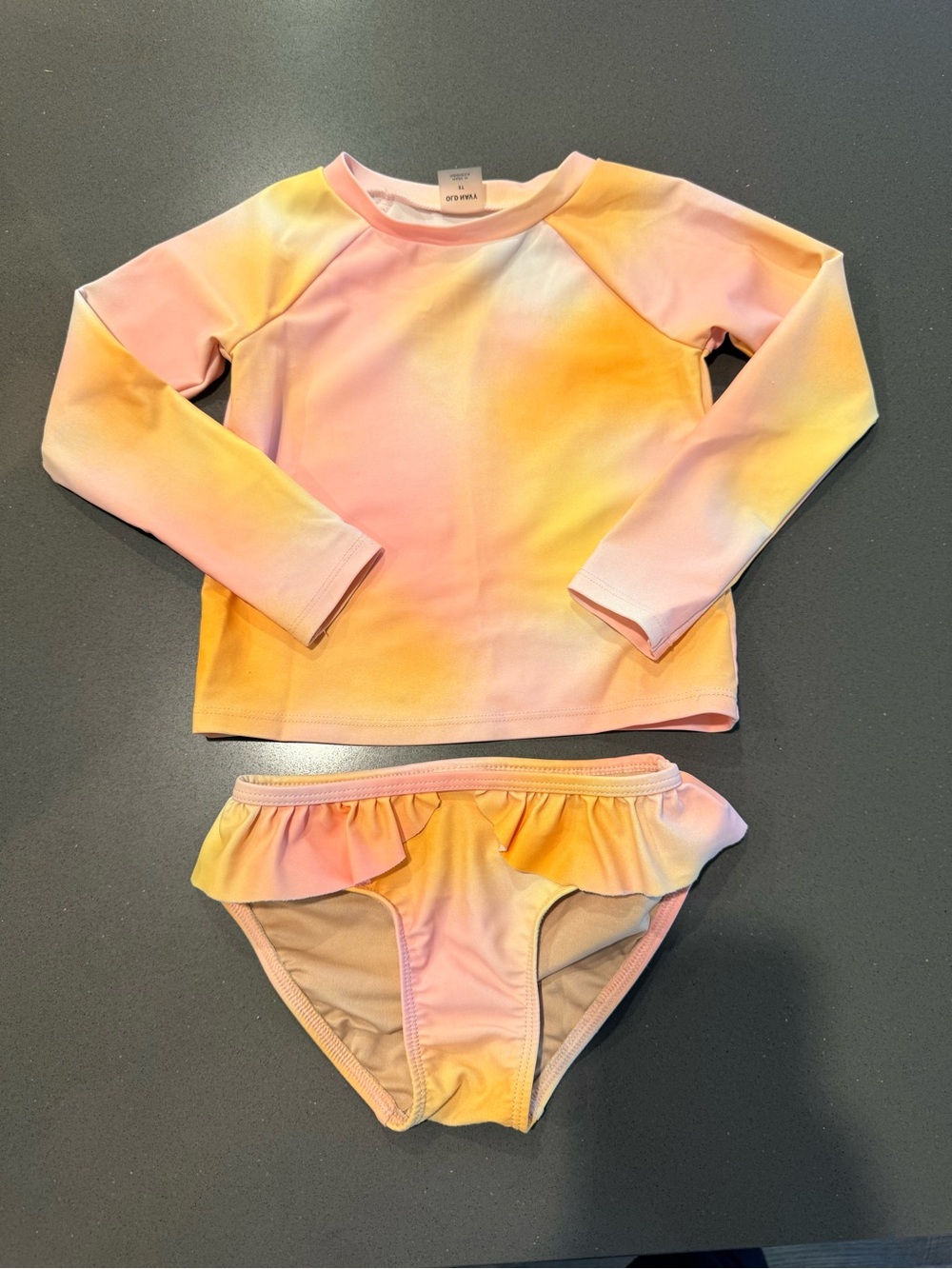 Old Navy 3T Girls Ombre Rash Guard Swim Set Pink Yellow